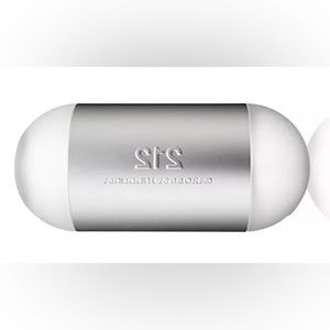 212 Carolina Herrera Eau De Toilette. 2 FL. Oz.